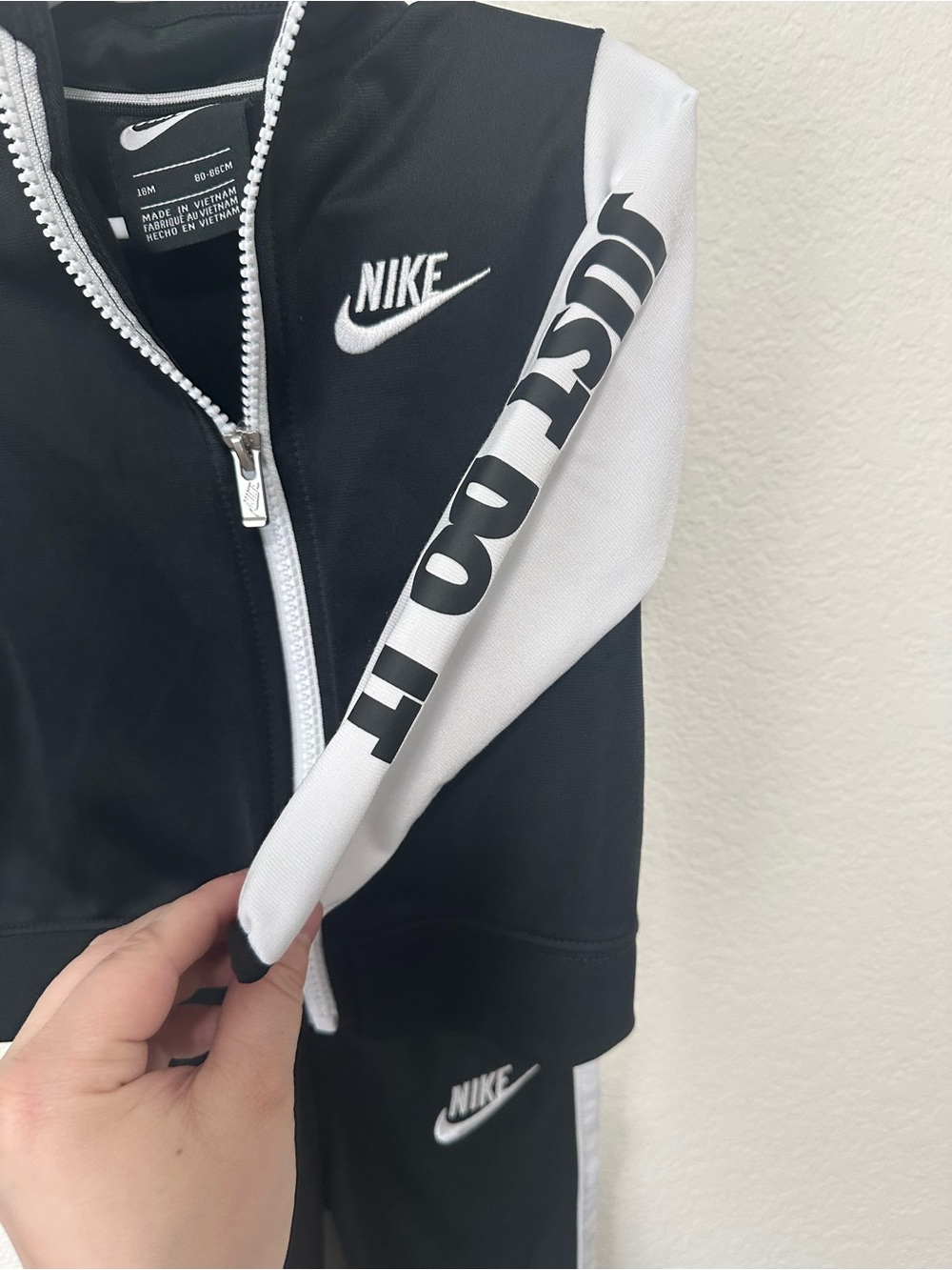 Nike boys set! - Picture 3 of 5